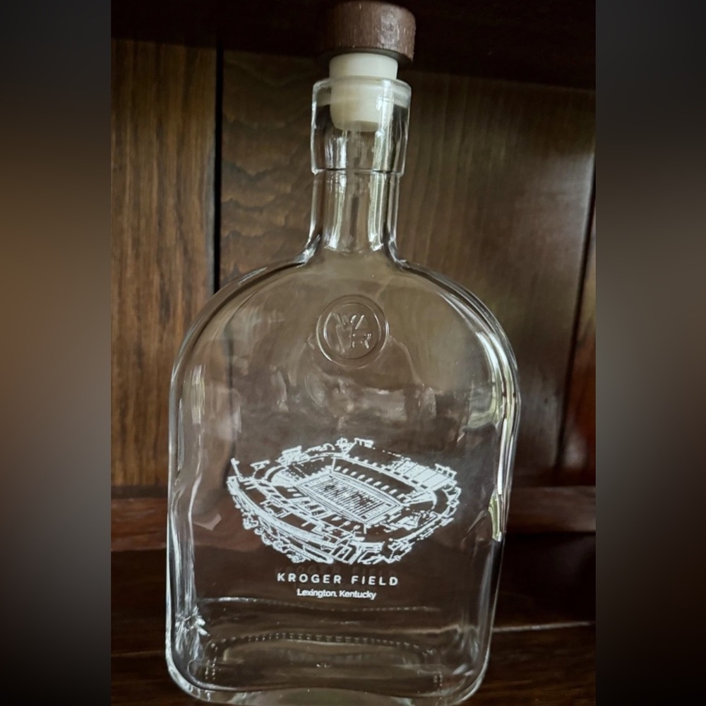 Woodford Reserve Bottle New Commemorative Kroger Field Bottle